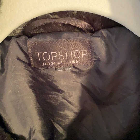 top shop fluffy jacket - Picture 3 of 3
